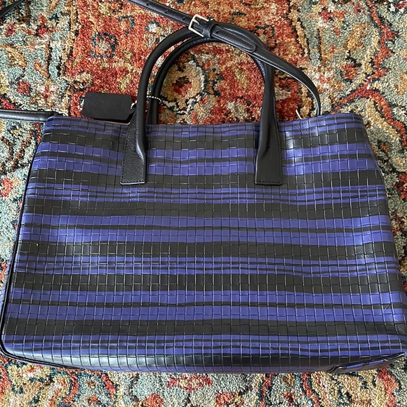 Coach bag Bleecker tote woven blue and black leather new with tags and dust bag - Picture 2 of 9